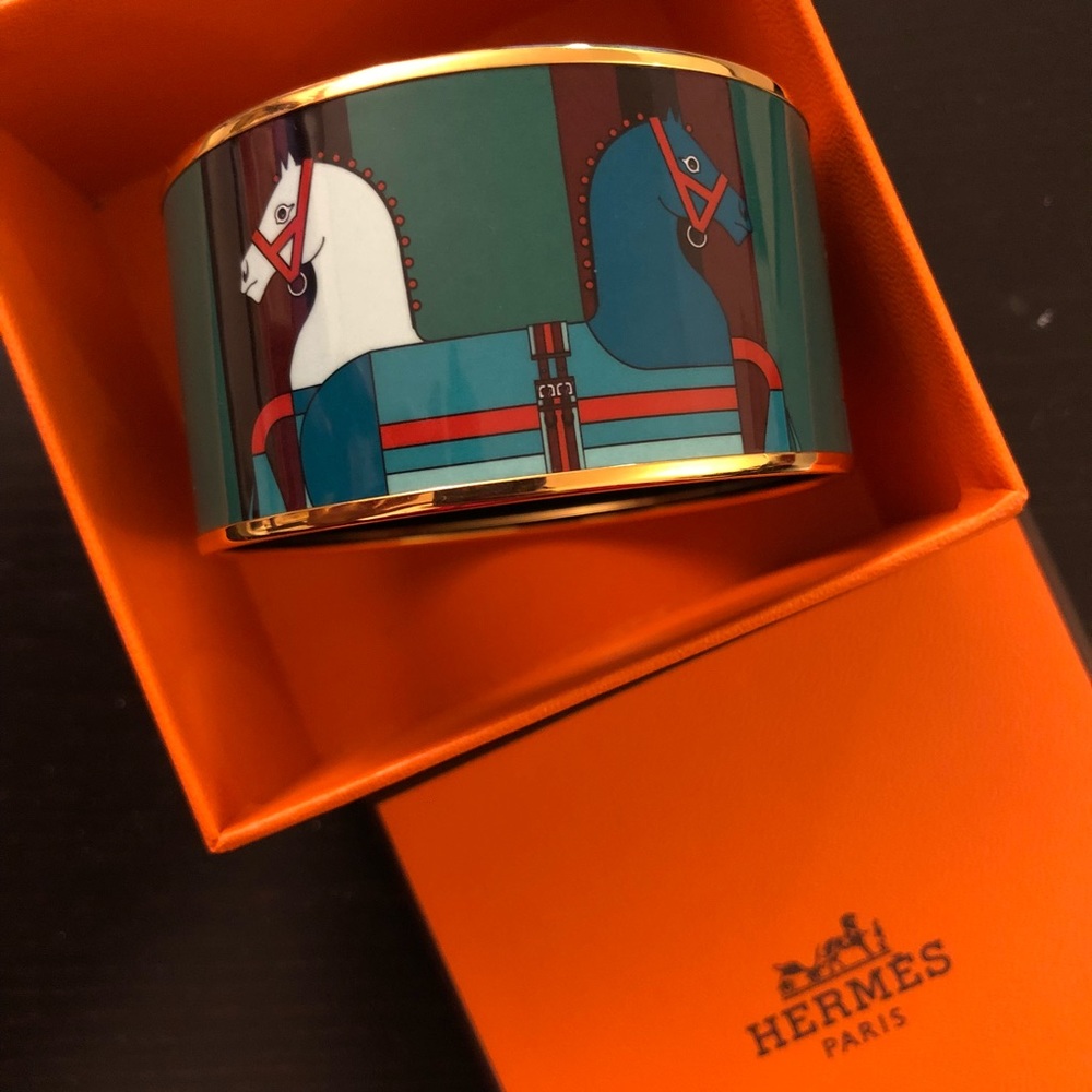 Hermes extra wide enamel bangle gold plate